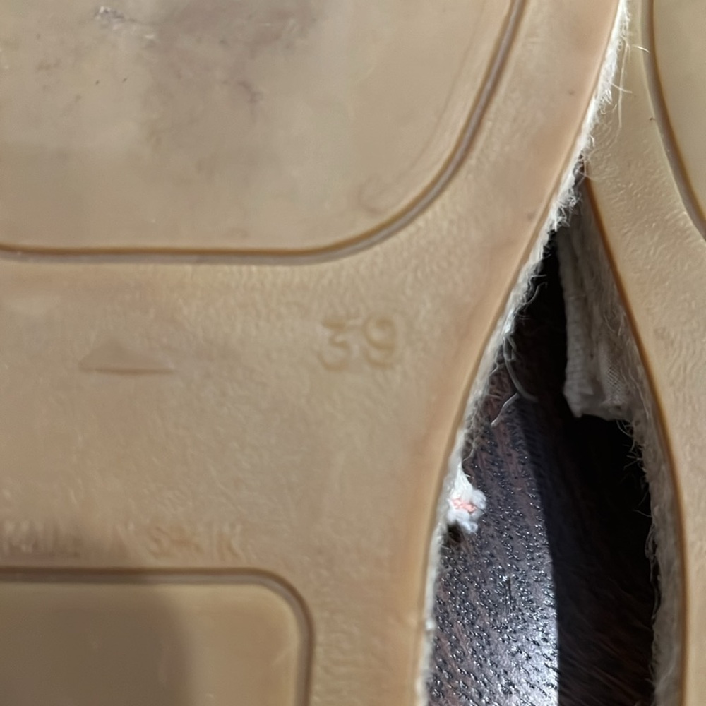 Perfect Condition! Manebi Slides Size 9! Only Wor… - image 3